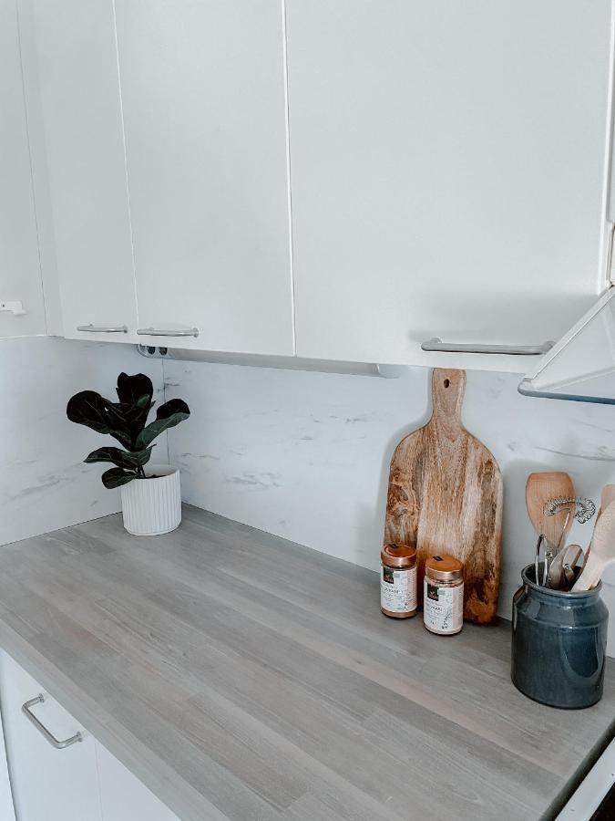 Modern One Bedroom Apartment With Sauna Near Airport Vantaa Buitenkant foto